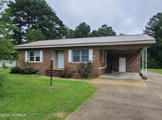 1007 Butler Mill Rd, Bladenboro, NC 28320