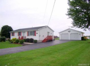 4807 Cambria Wilson Rd, Lockport, NY 14094