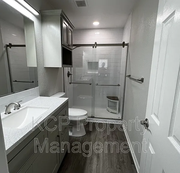 5708 Whitney Cir — Photo 8