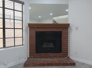 4902 Kester Ave #2, Sherman Oaks, CA 91403