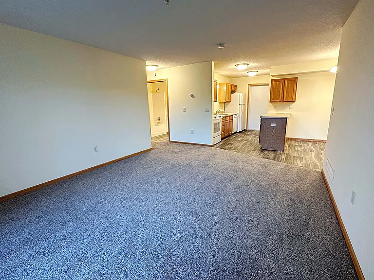 Arcade Estates West — Photo 80