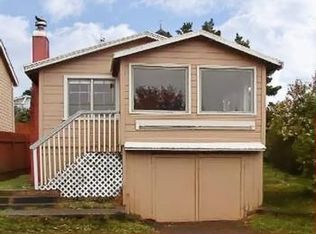 1400 SE 2nd Pl, Lincoln City, OR 97367