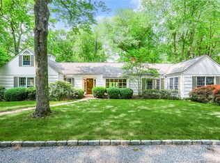 955 West Rd, New Canaan, CT 06840