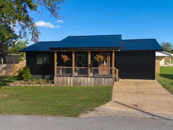 112 Dawn St, Cave City, AR 72521