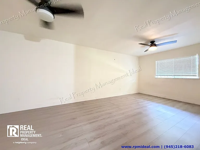 706 Jamestown Dr — Photo 20