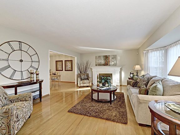 5th image of 11103 Wilkinson Ave