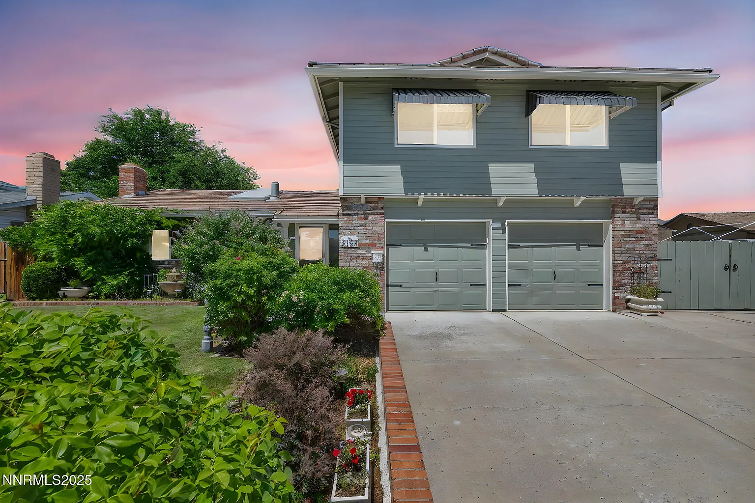 2125 Howard Dr photo 1