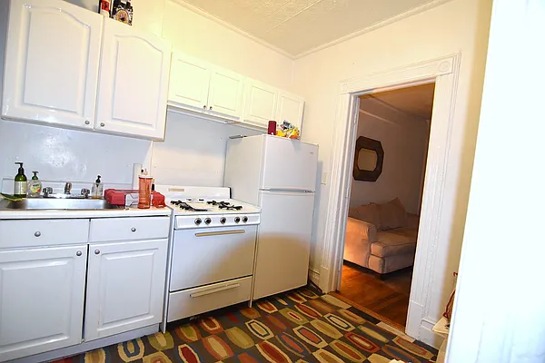 Rented by Manhattan Spaces | media 35