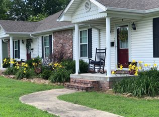 1411 Church Ave, Mena, AR 71953