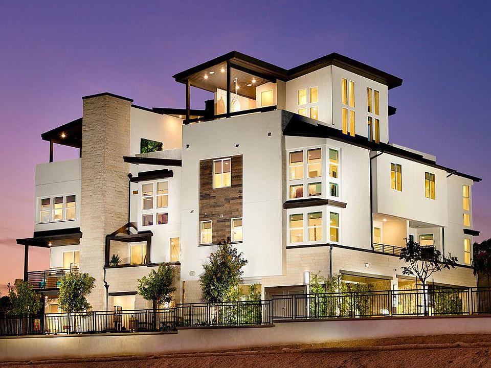 Corner home with panoramic views