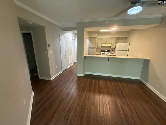 4th image of 2002 Greene St APT 310