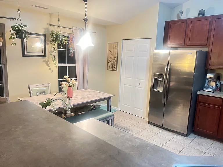 659 Arbor Cir — Photo 25