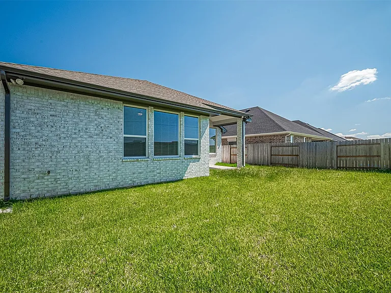 3328 Voda Bend Dr — Photo 48