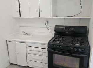 66136 1st St APT 7, Desert Hot Springs, CA 92240