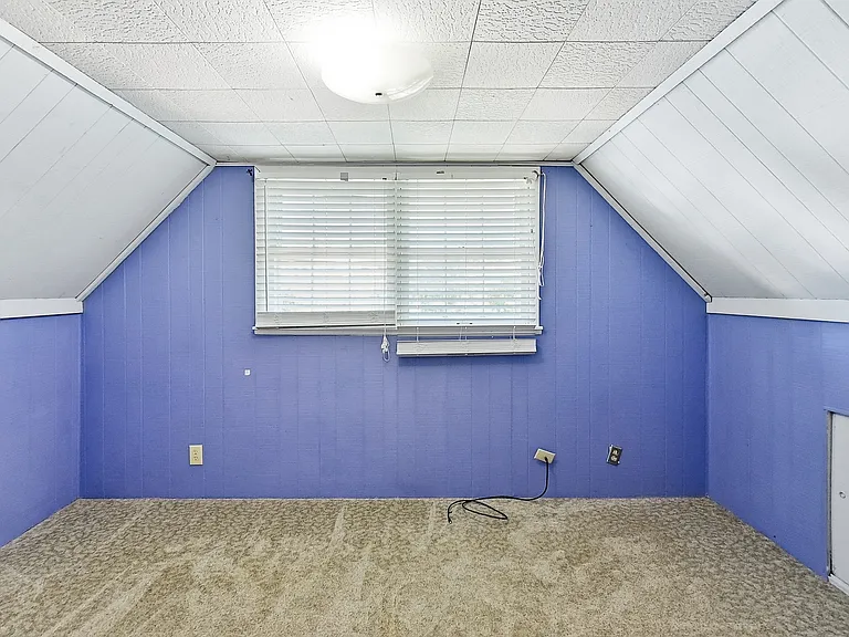 5227 Rees St — Photo 27
