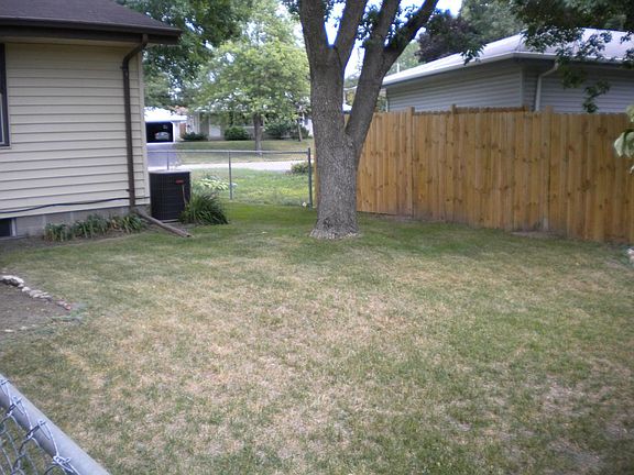 Fully fenced-in backyard