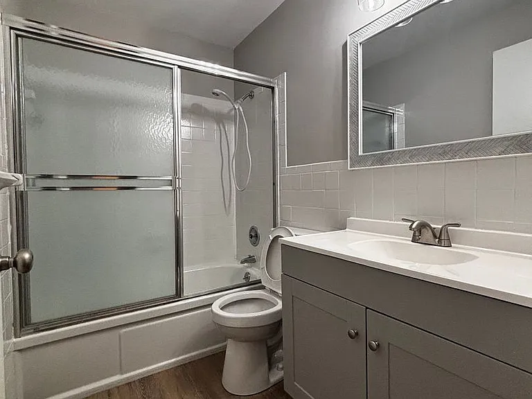 Spacious 2 bedroom 2 bath apartments in Harrison Township! — Photo 17