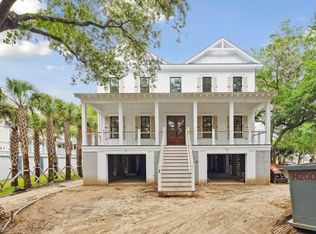 2 Driftwood Ln, Isle Of Palms, SC 29451