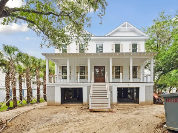 2 Driftwood Ln, Isle Of Palms, SC 29451