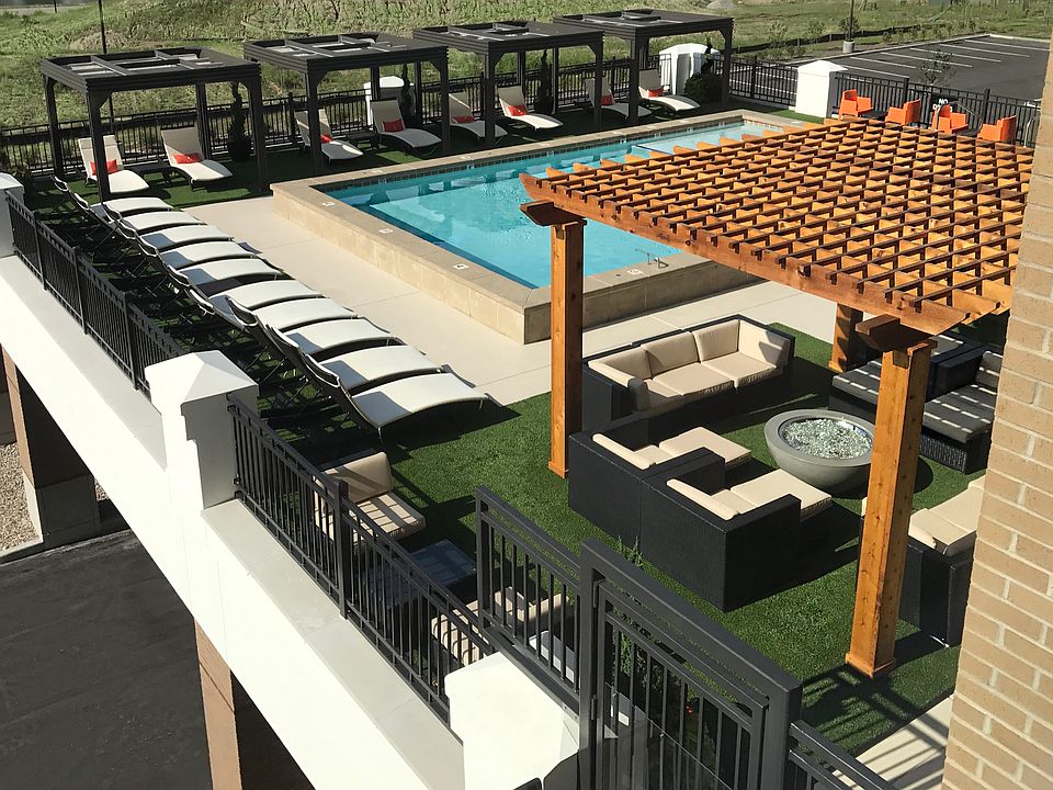 Epic 2nd Level Pool Deck