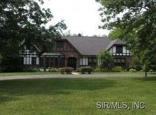 386 Northridge Rd, Columbia, IL 62236