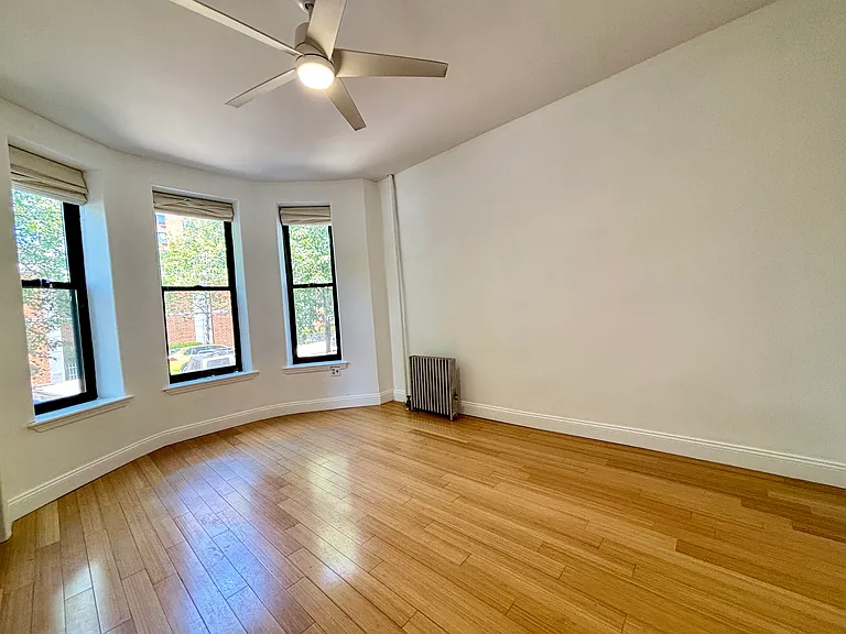 848 Macon St #1 — Photo 8