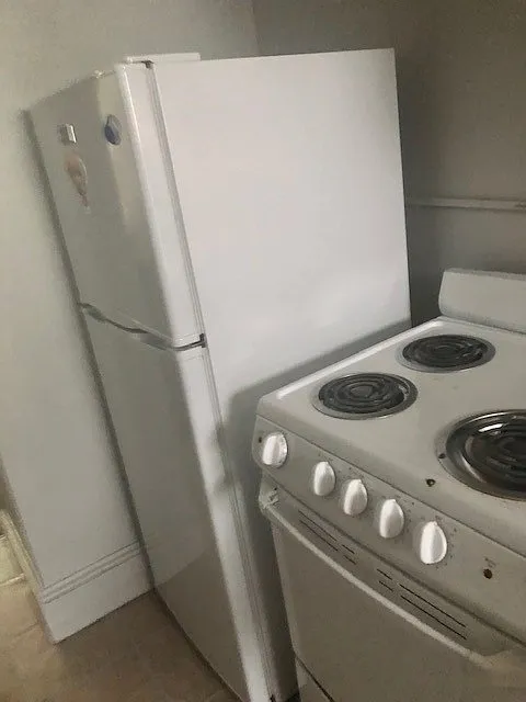 2 bed, 500 sqft, $1,095 — Photo 4