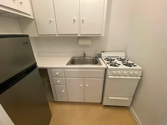 Rented by Contact Realty | media 21