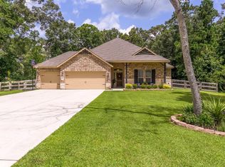 9162 Silver Back Trl, Conroe, TX 77303
