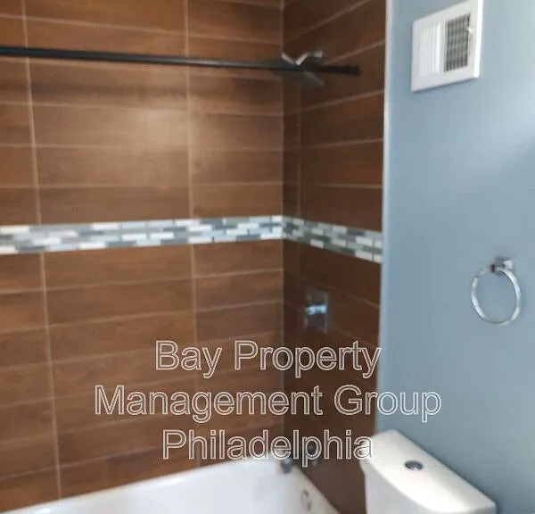 5578 Ludlow St #1 — Photo 9