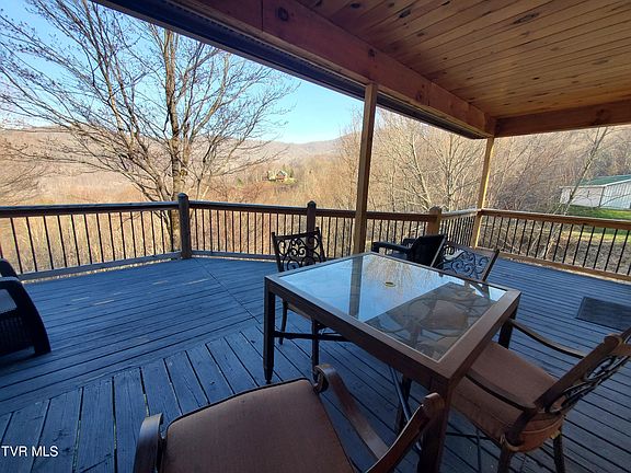 2nd image of 108 Roan View Rd