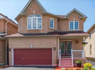 36 Newark Way, Brampton, ON L7A2W8