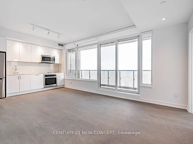 1926 A Lake Shore Blvd W #3010 — Photo 4