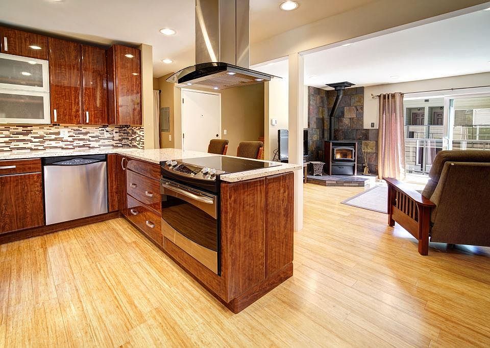 1st image of 2941 76th Ave SE #5B