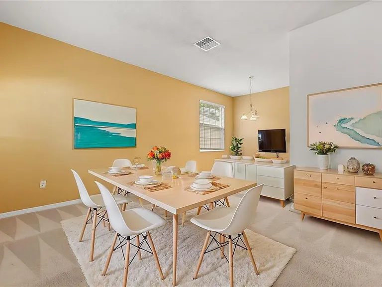 9406 Candice Ct — Photo 11