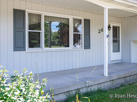 3rd image of 28 Homer Ln