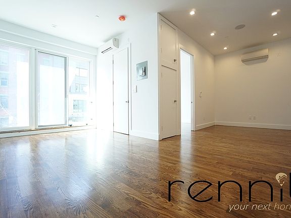 4th image of 141 Metropolitan Ave #2A