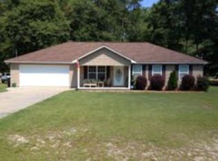 151 Rabun Ave, Reidsville, GA 30453
