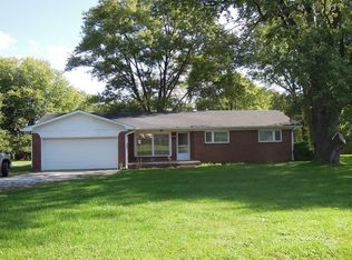 10039 N David Ln, Mooresville, IN 46158