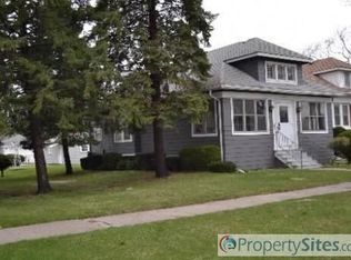 3210 Elm Ave, Brookfield, IL 60513