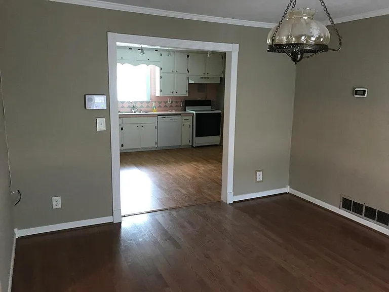 1806 SW F Ave — Photo 4
