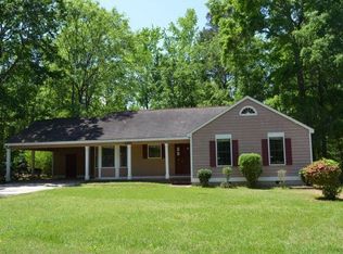 1371 Surrey Rd, Macon, GA 31220