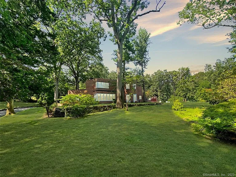 57 Drum Hill Ln — Photo 23