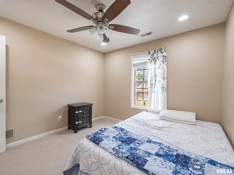 10009 N Brompton Ct — Photo 14