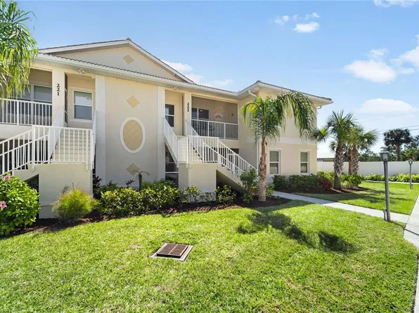 200 Gardens Edge Dr #222, Venice, FL 34285