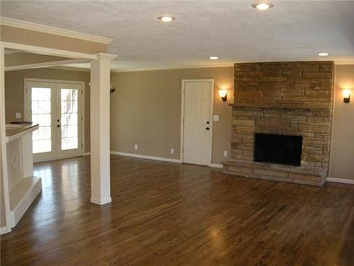 3rd image of 10050 Delmar Ln