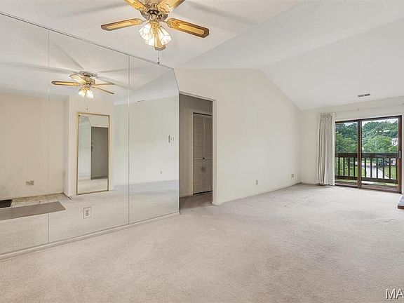 5th image of 2303 Yosemite Park Ct APT E