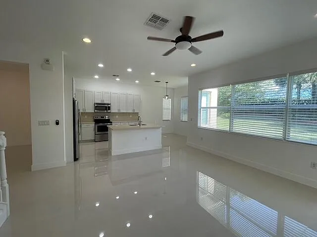2955 Bellarosa Cir — Photo 6