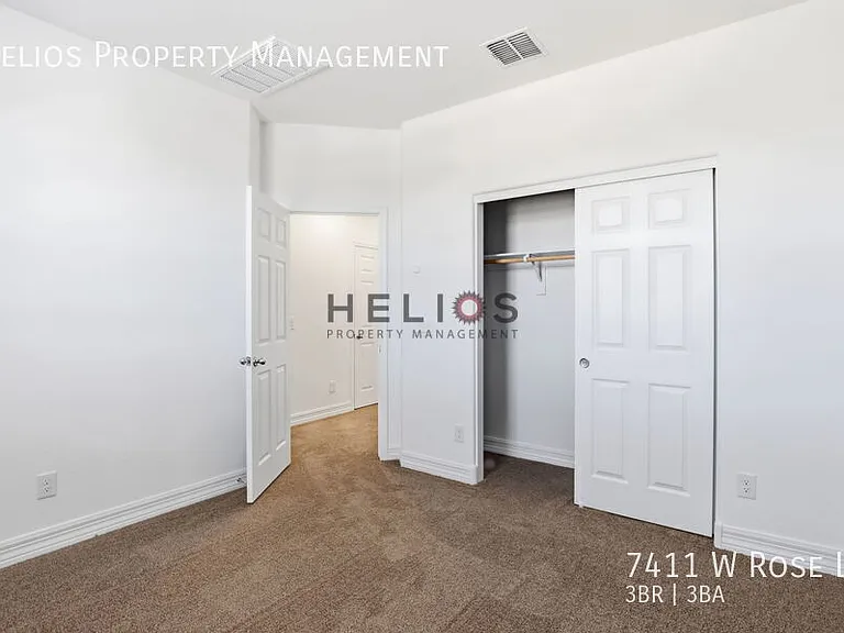 7411 W Rose Ln — Photo 21