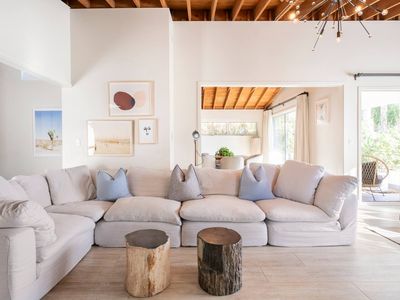 21555 Pacific Coast Hwy, Malibu, CA, 90265